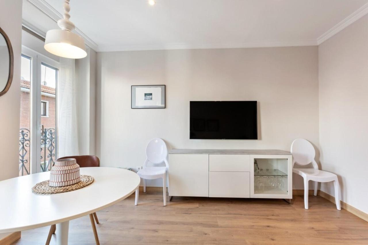 Elegant 1 Bedroom Apartment In The Heart Of Centro Madrid Exteriör bild