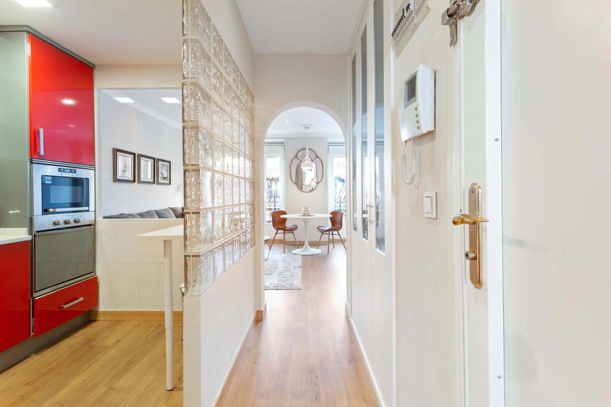 Elegant 1 Bedroom Apartment In The Heart Of Centro Madrid Exteriör bild