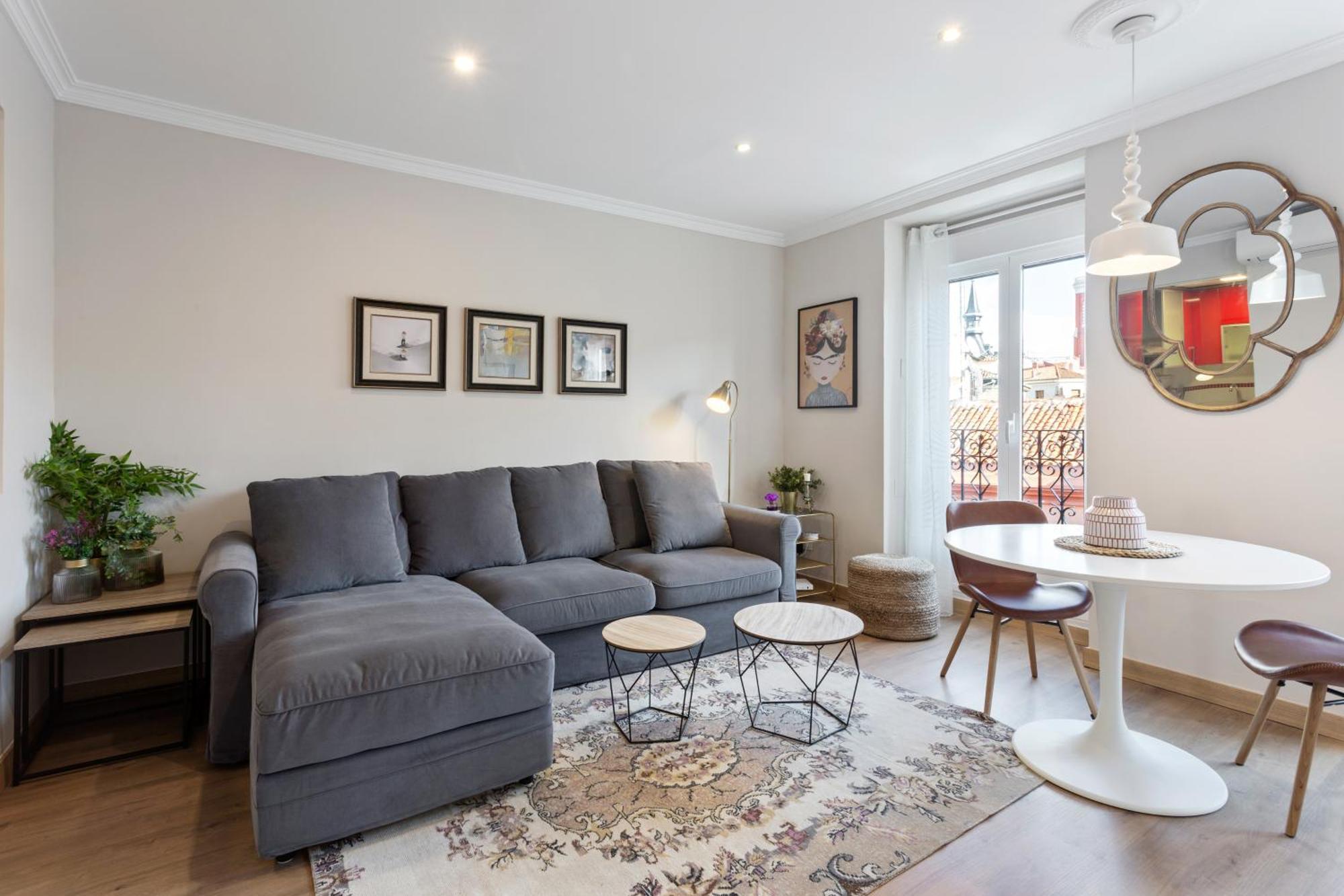 Elegant 1 Bedroom Apartment In The Heart Of Centro Madrid Exteriör bild