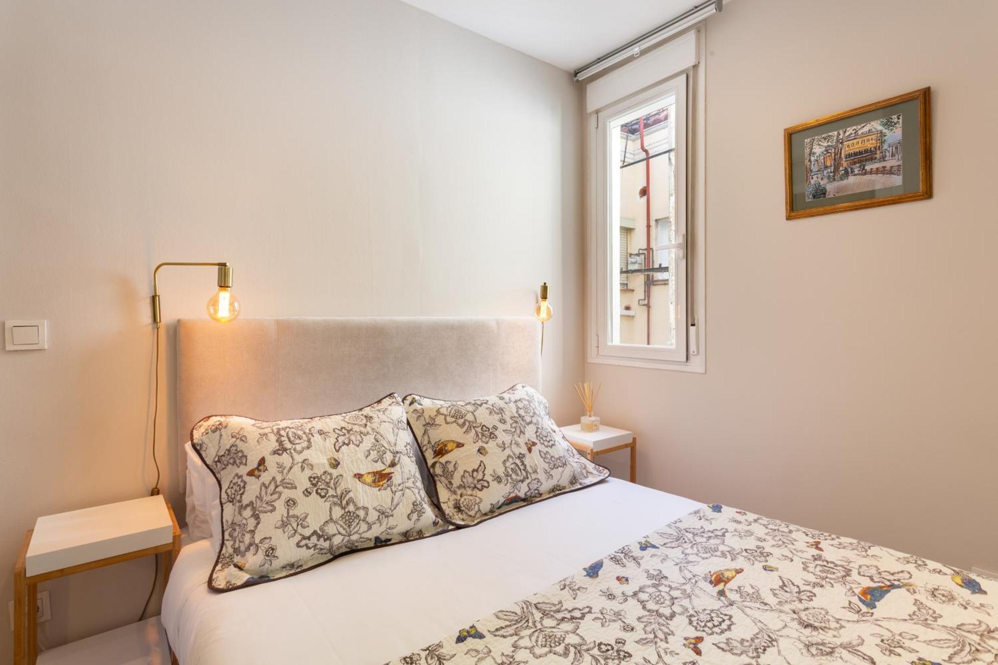 Elegant 1 Bedroom Apartment In The Heart Of Centro Madrid Exteriör bild