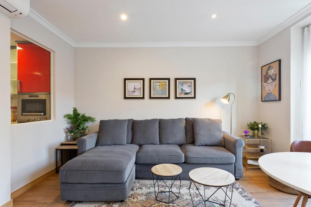 Elegant 1 Bedroom Apartment In The Heart Of Centro Madrid Exteriör bild